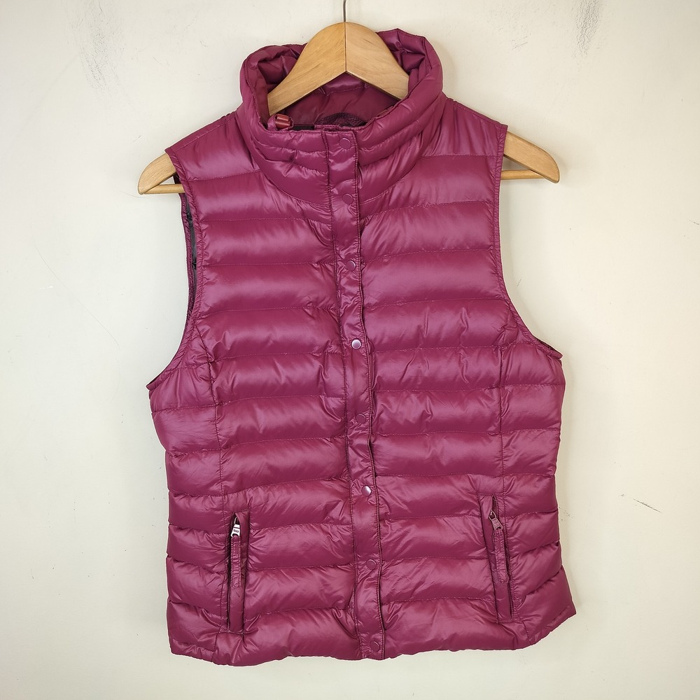 Gap Down Puffer Vest Women Medium Quilted Lightweight Plum Purple